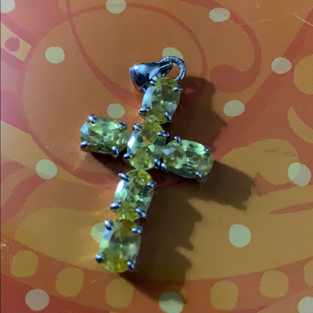 Perfect cross with yellow CZ
